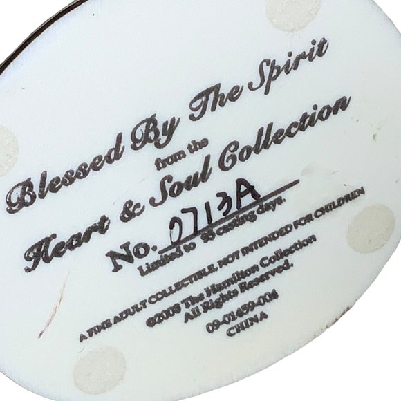 The Hamilton Collection Blessed by the Spirit Lady Figurine - Picture 11 of 14